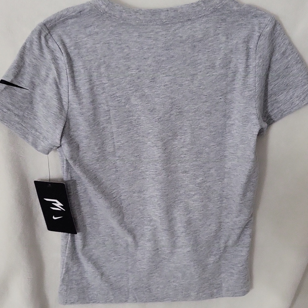 Nike Kids Gray Tee with Red and Black Design - Picture 4 of 4
